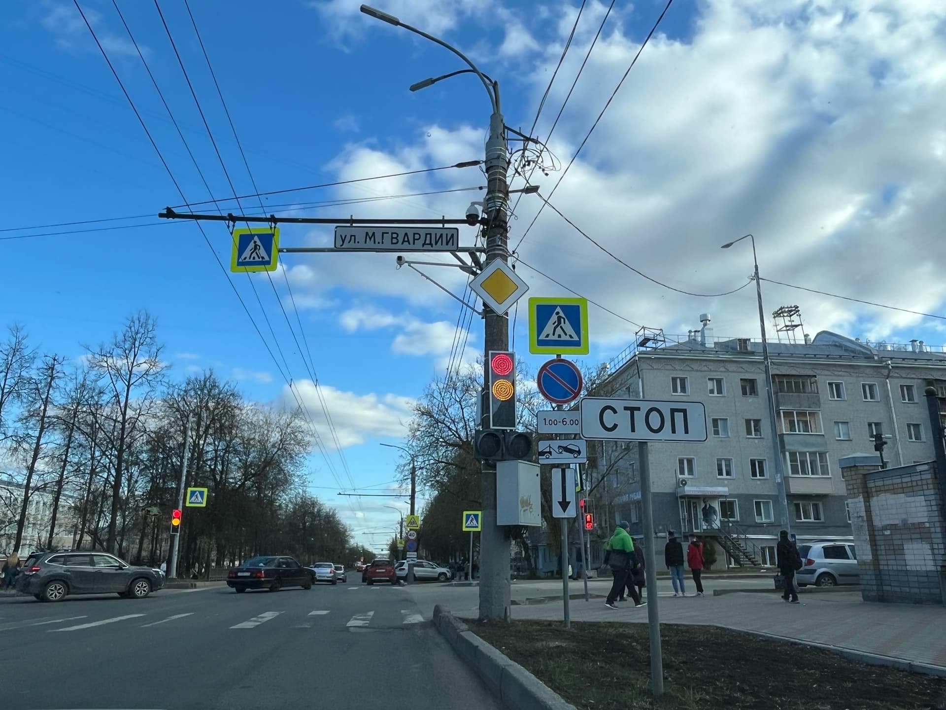 На трех перекрестках Кирова заработала «зеленая волна»