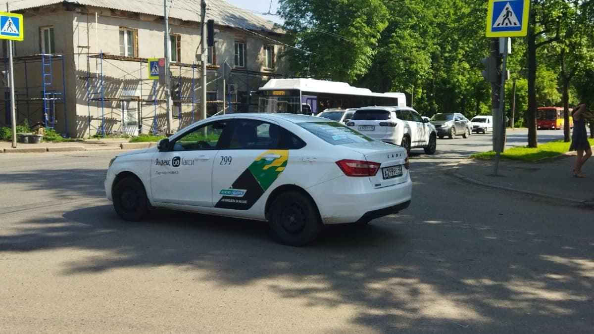 В Кировской области выросло количество легальных перевозчиков такси