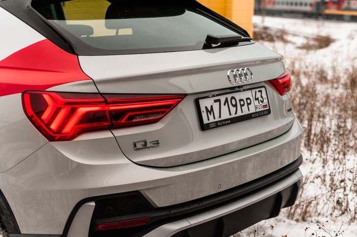 Тест-драйв AUDI Q3 Sportback 2020: городской задира