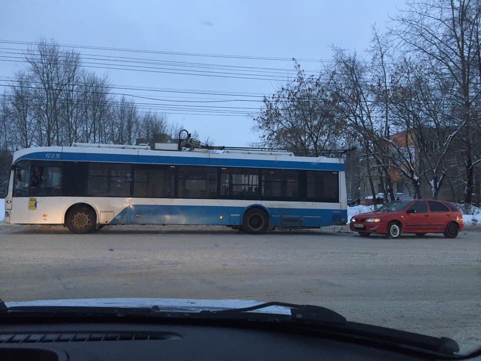 Небольшое ДТП вызвало серьезный затор на Воровского