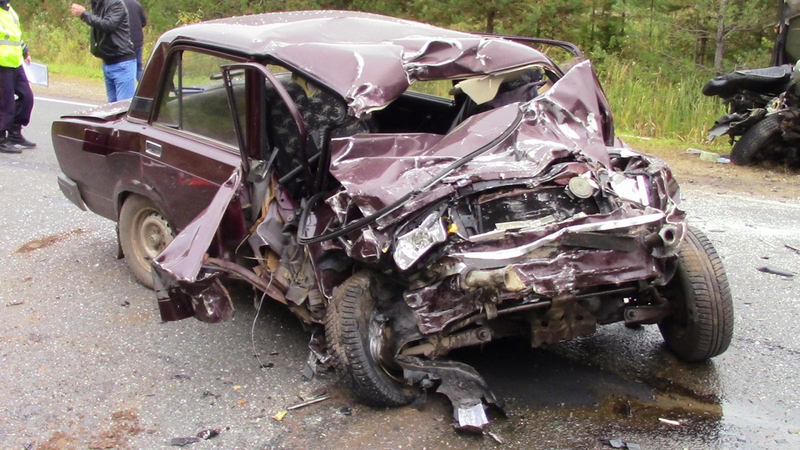 Появились фотографии с места аварии в Арбажском районе