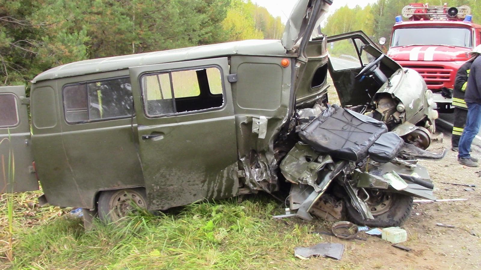 Появились фотографии с места аварии в Арбажском районе