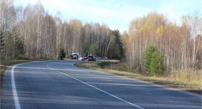 Пенсионер на “Логане” выехал на “встречку” и совершил лобовое столкновение с “Ситроеном”