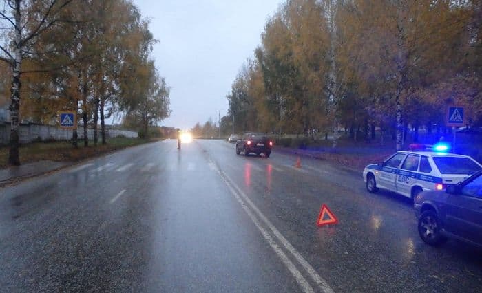 Пенсионер на “Хёндэ” сбил женщину и 5-летнего ребенка, потребовалась госпитализация