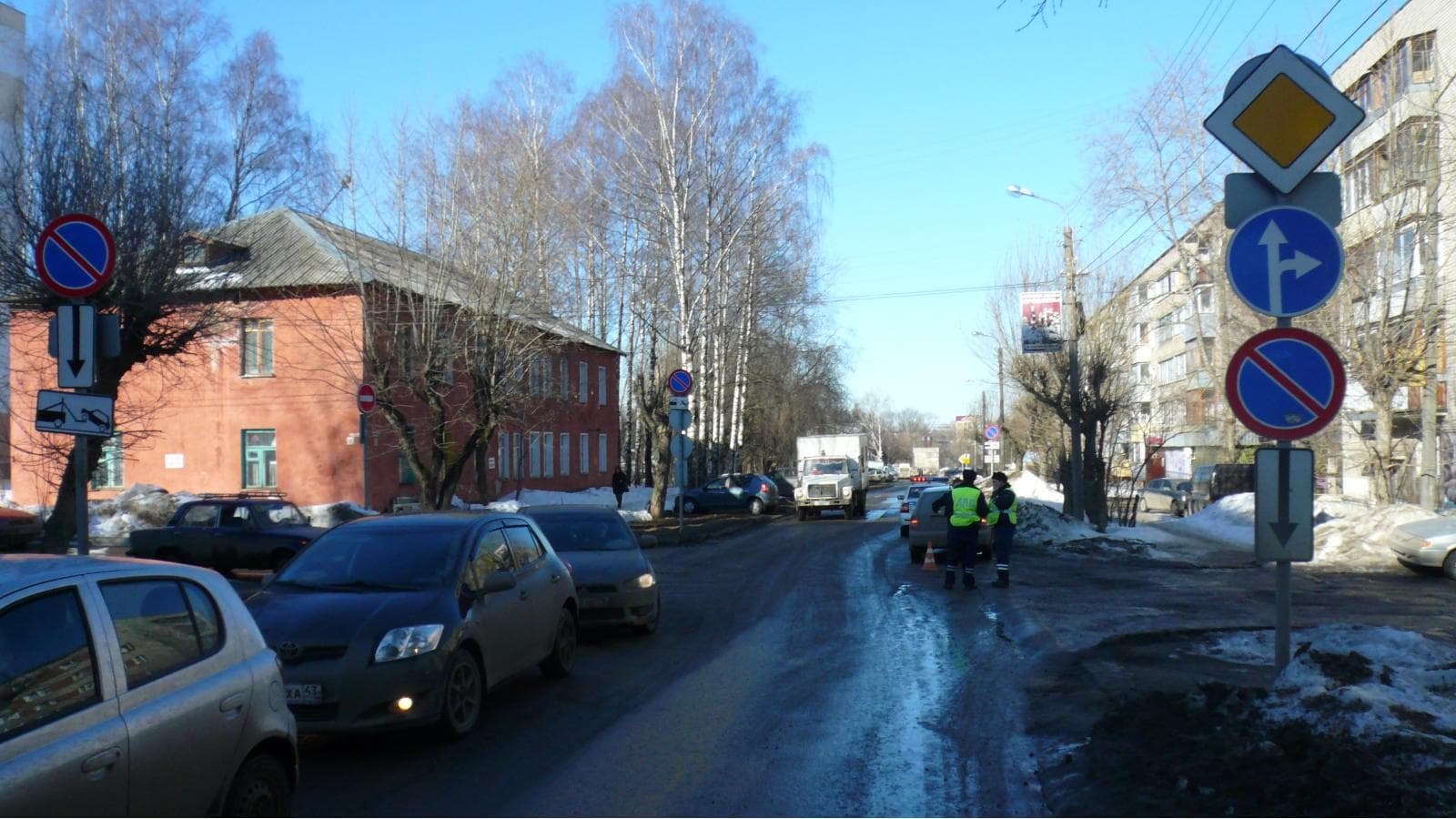 На дружбе водитель на «Шкоде» сбил ребенка