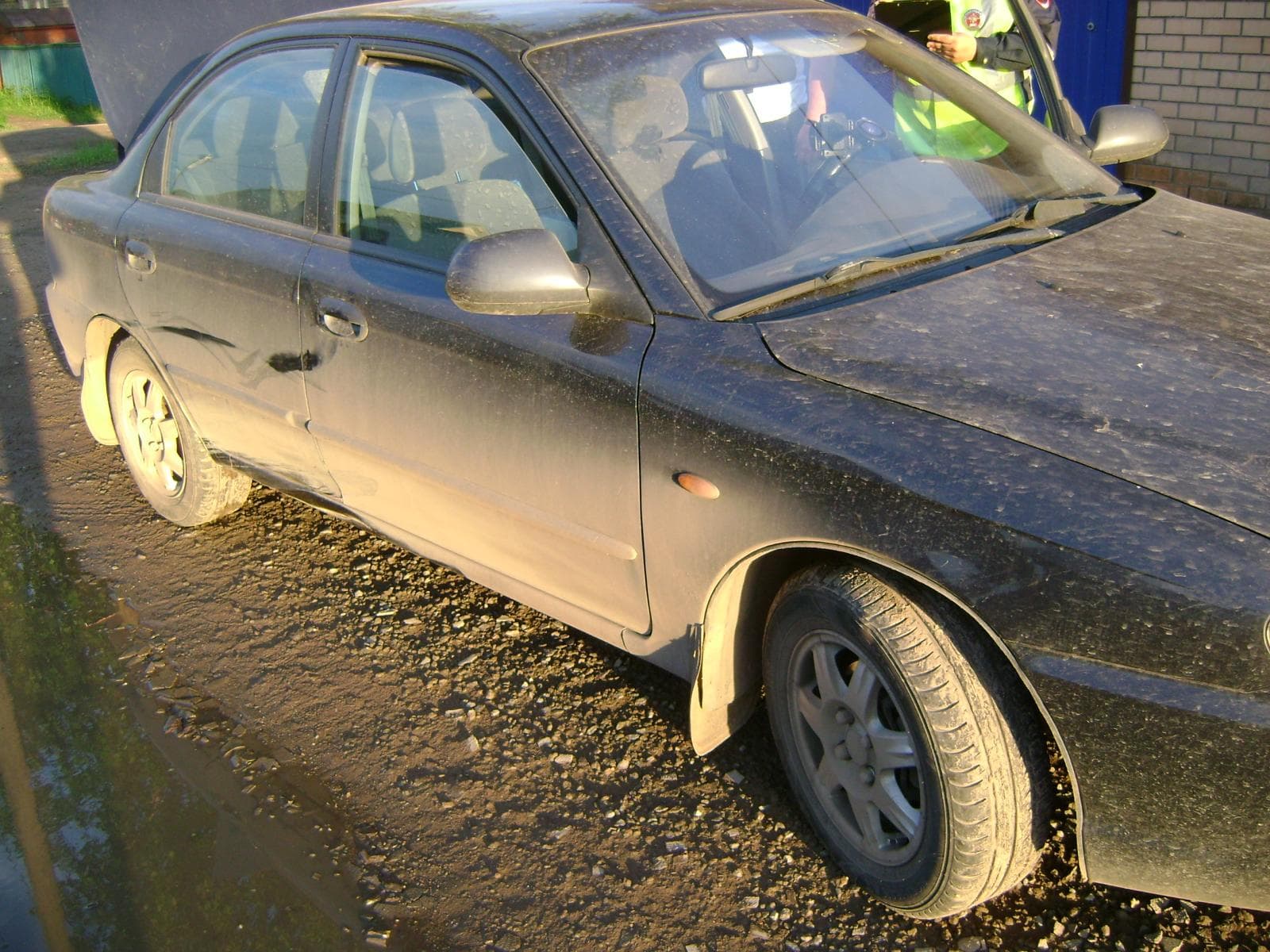 В Коминтерне машина сбила 7-летнюю девочку