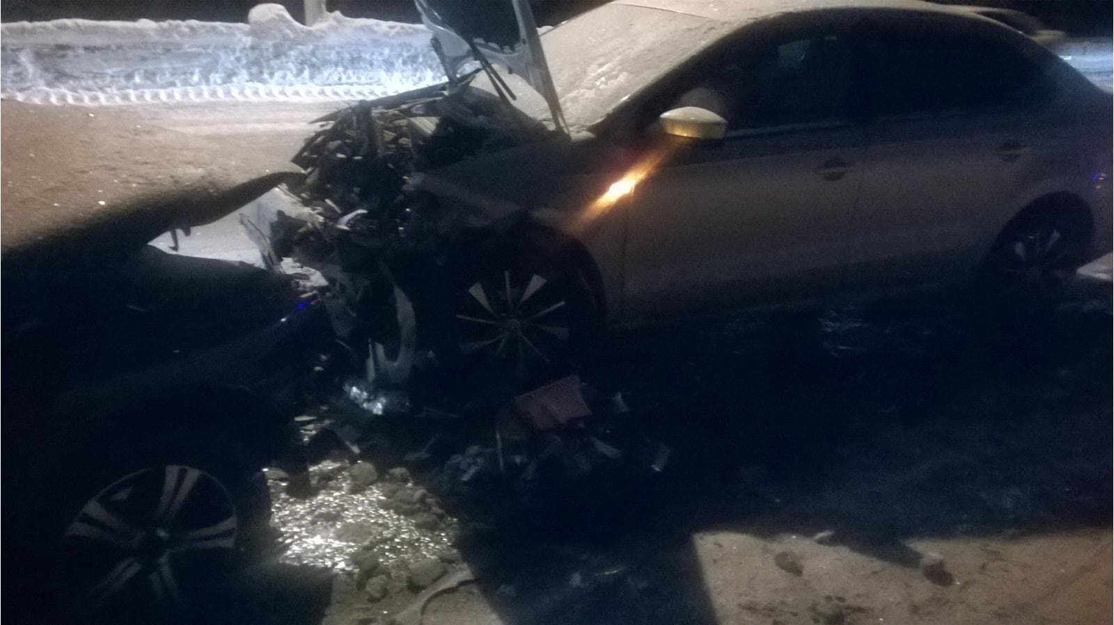 В Корчемкино прямую дорогу не поделили Volkswagen и ВАЗ