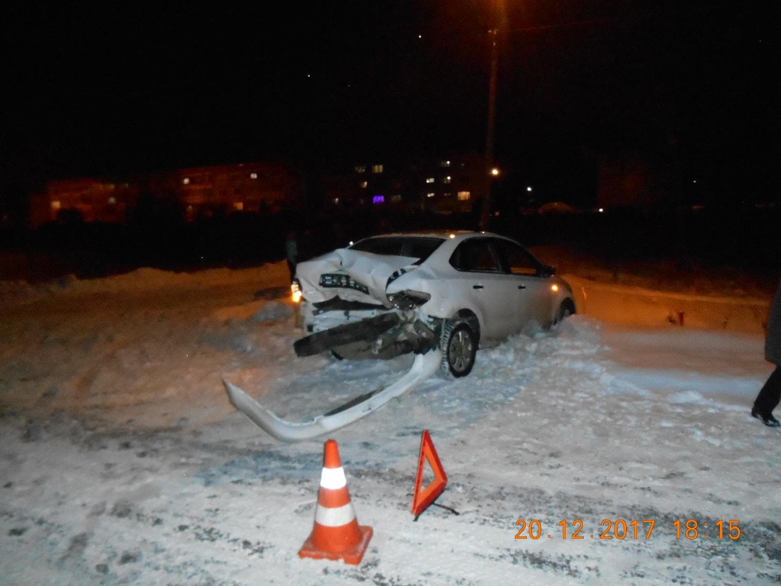 Заскочил от алкотеста на сугроб - авария в Костино