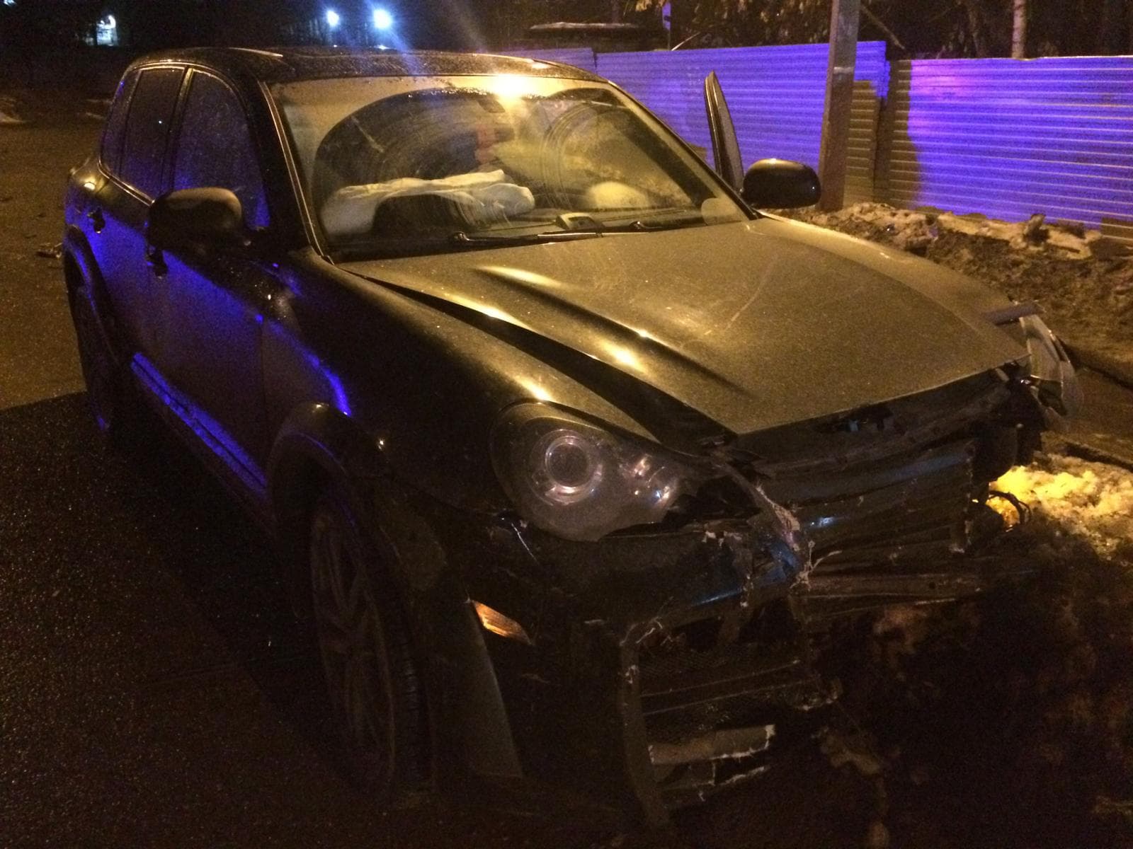 Безработный на Porsche учинил пьяное ДТП на встречке