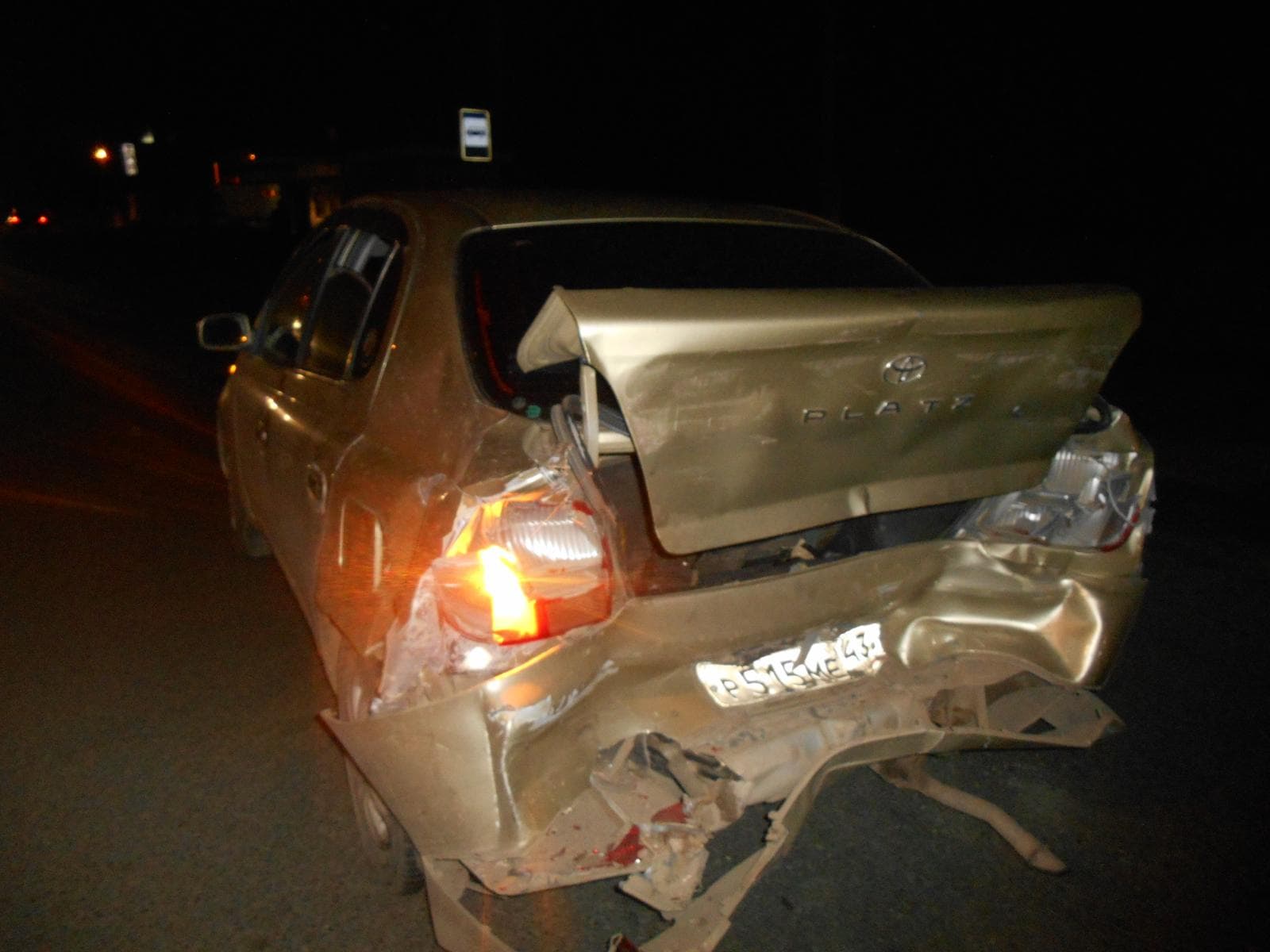 При столкновении «Нивы» и Toyota пострадала 8-летняя девочка