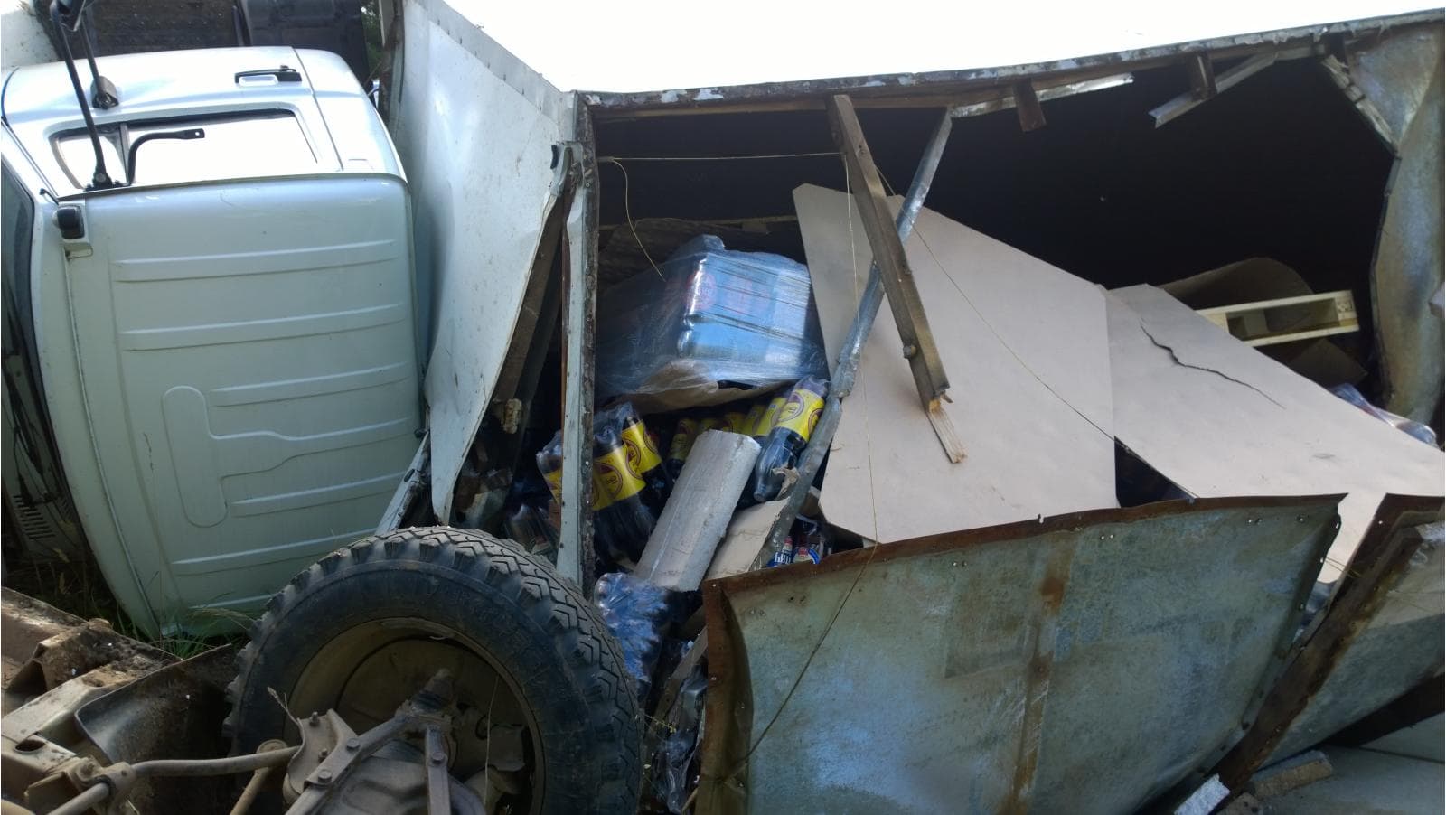 Грузовик протаранил «Ниву» на трассе Киров - Белая Холуница