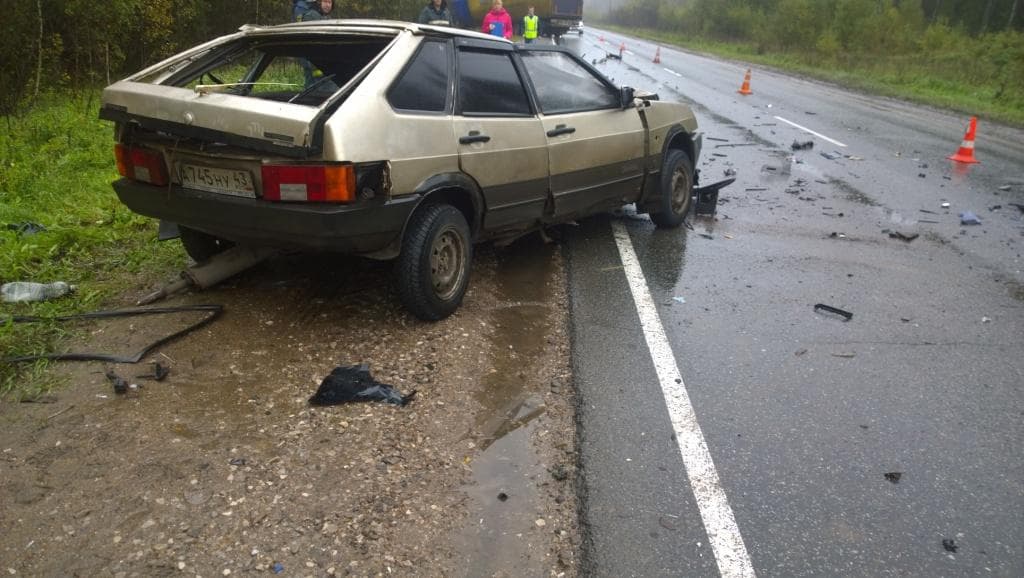 Опасный обгон на трассе закончился смертельным ДТП