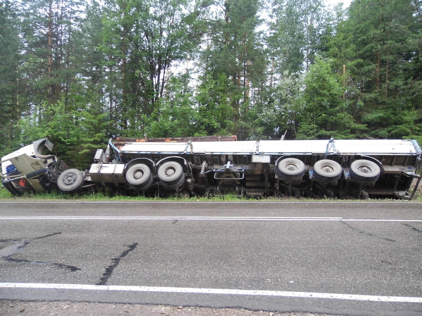 17-летняя девушка серьезно пострадала в ДТП возле Уржума
