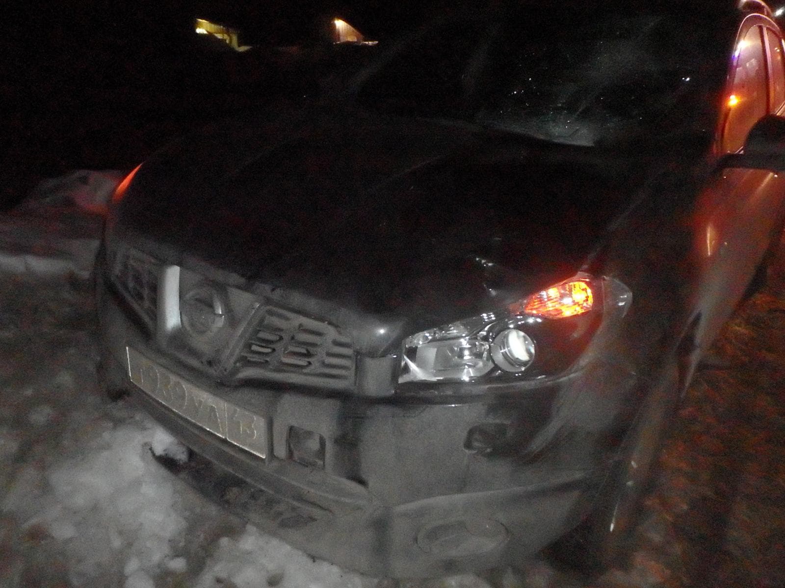 Мужчина переходил вечернюю трассу и устроил ДТП