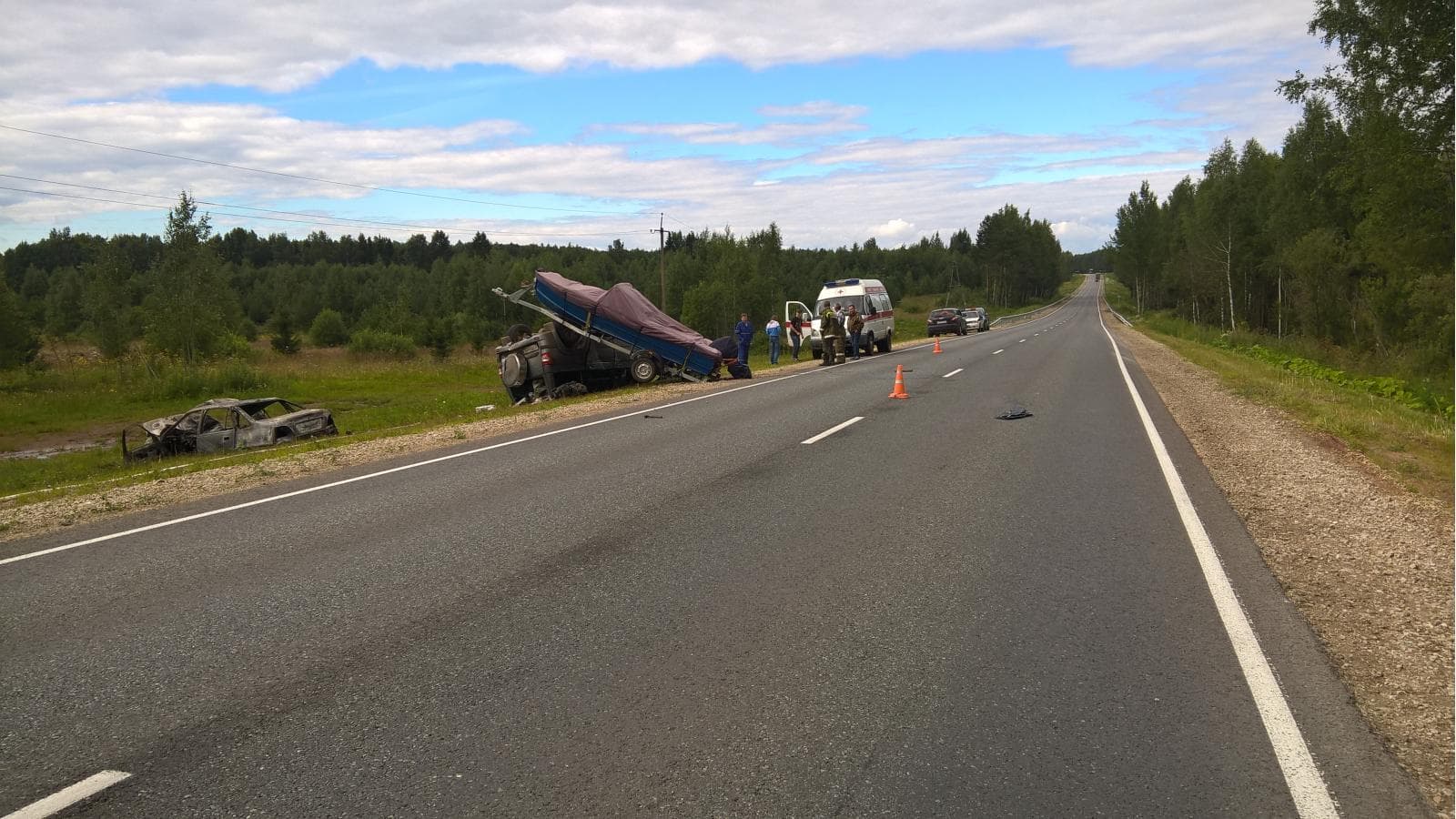 «Дэу» занесло. Авария на трассе «Вятка» попала на видео