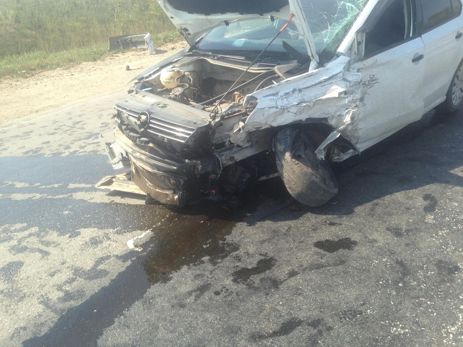 Разворот не удался. На Южном обходе столкнулись «Фольксваген» и «Хёндэ»