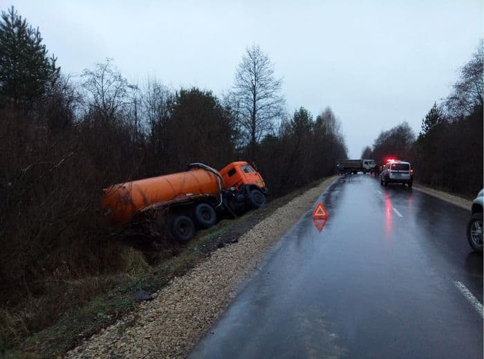 За эти выходные произошло множество ДТП с участием грузовых авто