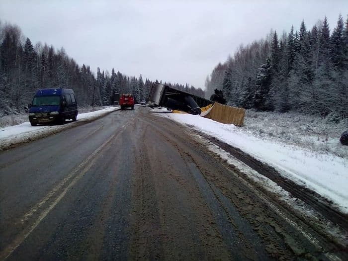 За эти выходные произошло множество ДТП с участием грузовых авто