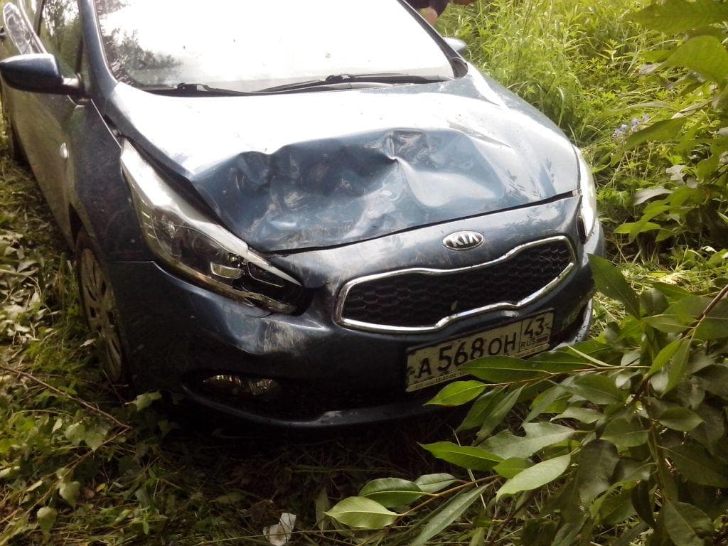 Обгон закончился кюветом и тремя травмированнми пассажирами