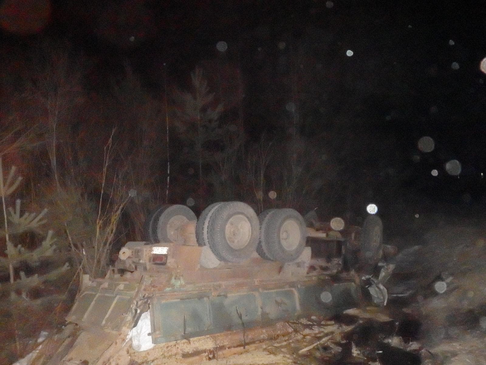 На Южном обходе лесовоз не вошел в поворот