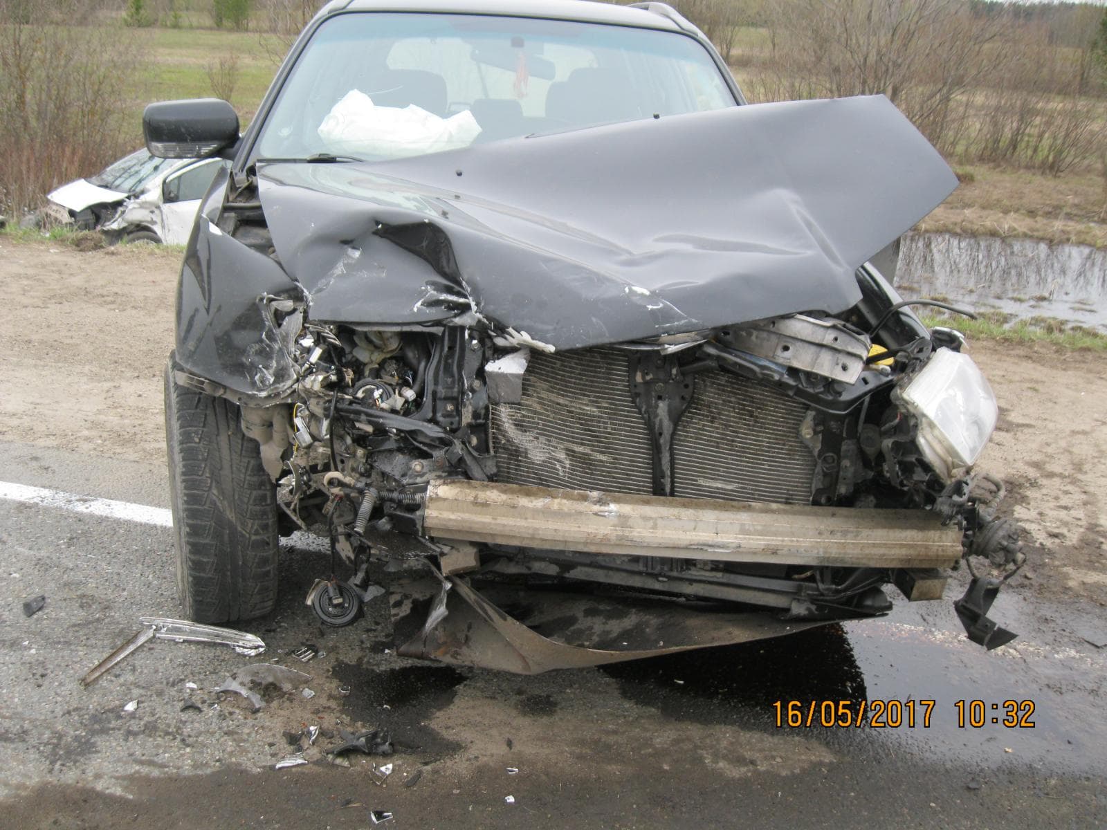 Пьяный водитель разбил 2 машины и отправил человека в больницу