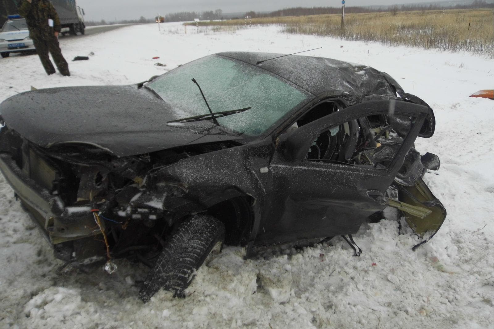 Женщина не справилась с управлением на повороте - подробности смертельного ДТП в Яранске