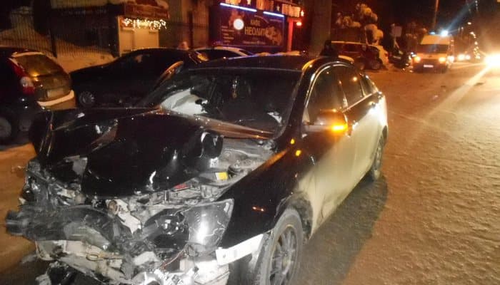 С 17 до 18 часов самое аварийное время на дорогах Кирова