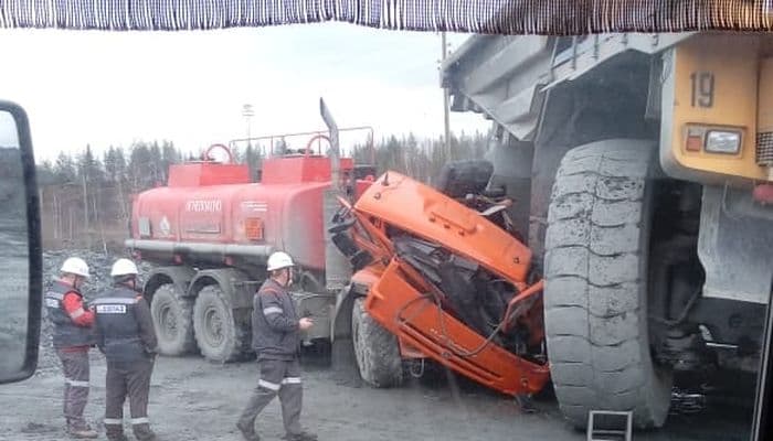 Что бывает, когда «Белаз» давит «Камаз» - фото с места происшествия