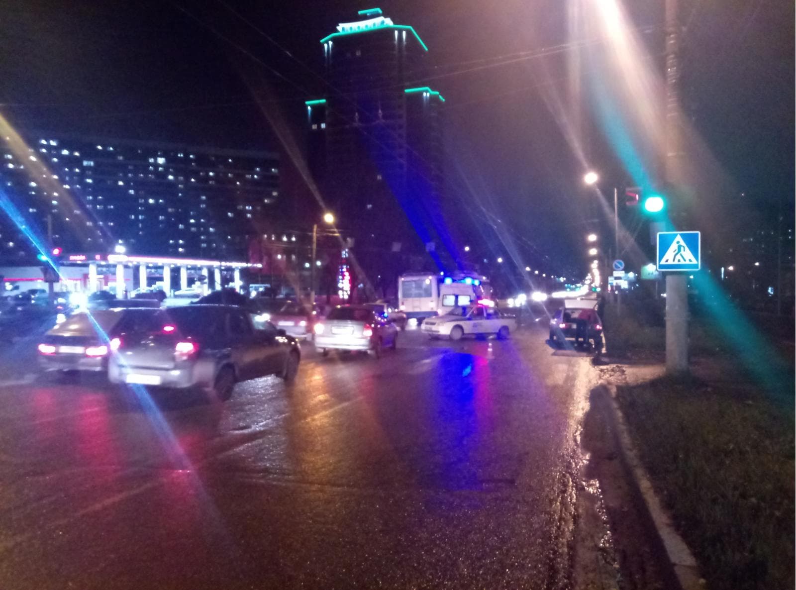 Выход на дорогу на красный стоил женщине здоровья