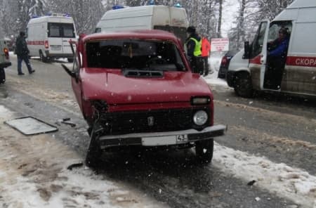 6 человек пострадали в аварии под Кирово-Чепецком