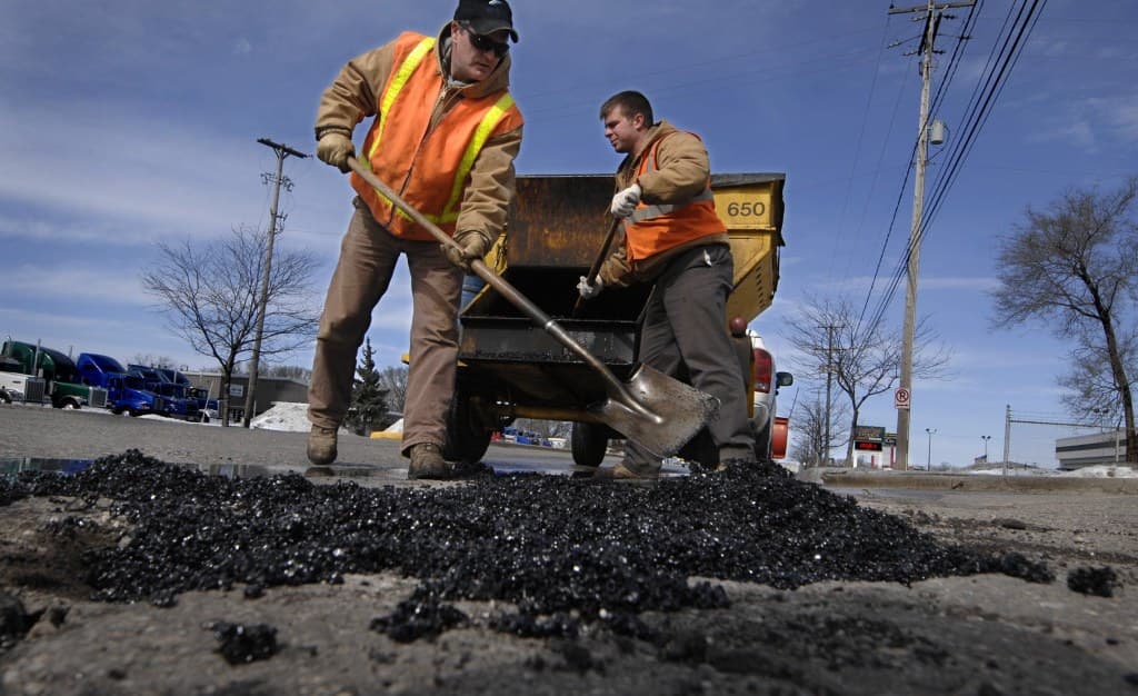 Еще 20 миллионов на ямочный ремонт в Кирове