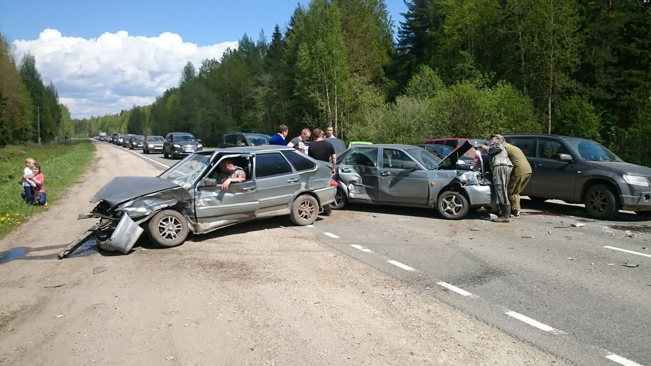 «Ехал пьяный, маневрировал» - авария на Советском тракте