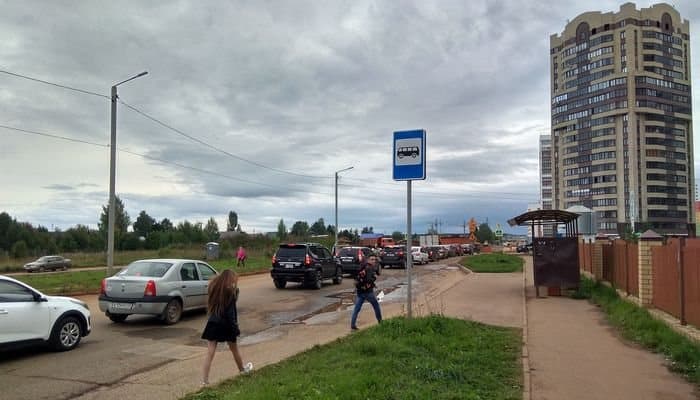 Подрядчика, строящего дороги к новым микрорайонам Кирова, накажут