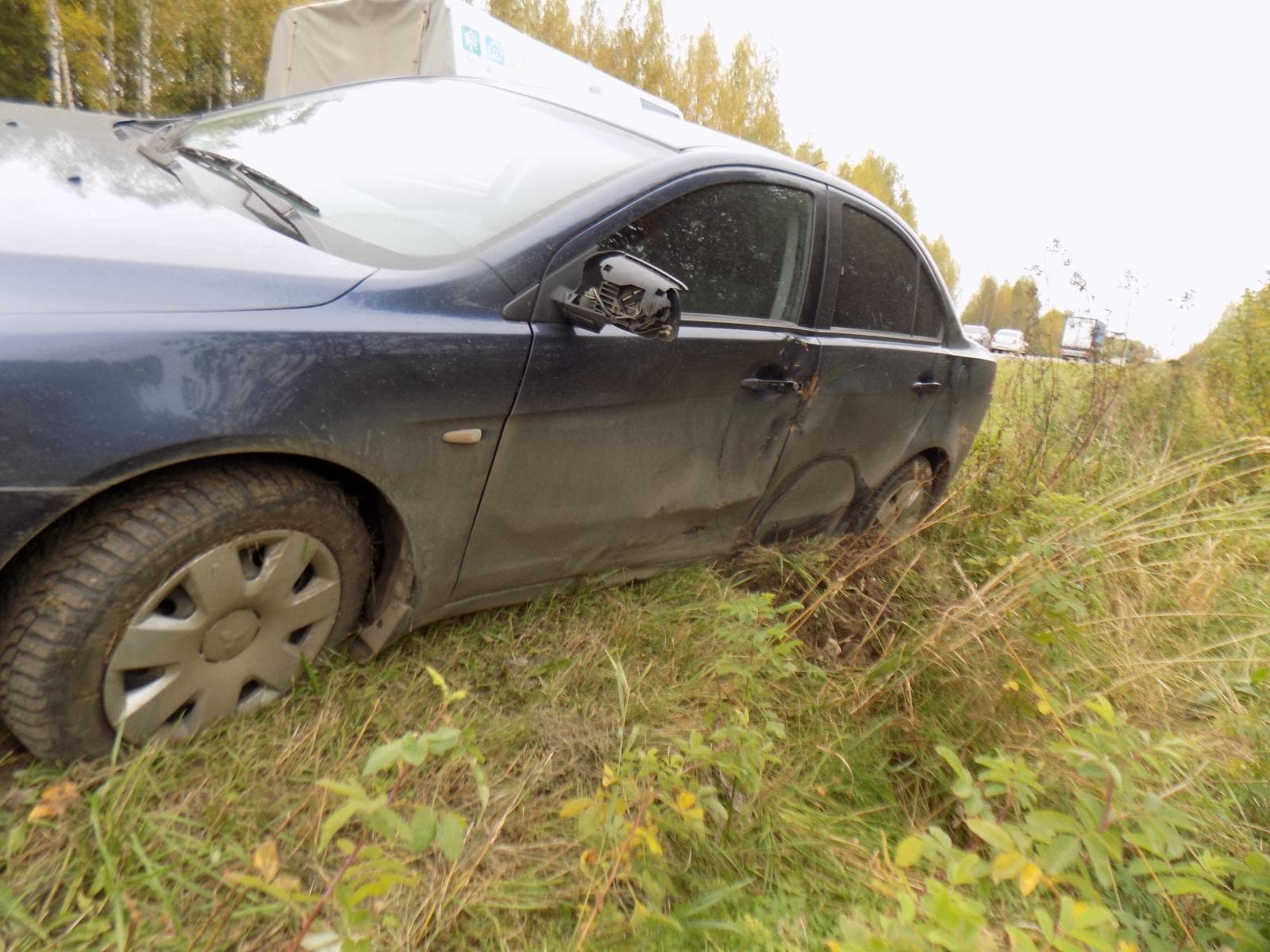 Обгон закончился в кювете - авария в Орловском районей