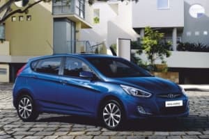 Только до конца мая при покупке Hyundai Solaris зимняя реaзина в подарок!