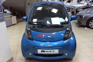 Компания Mitsubishi презентовала первый серийный электромобиль