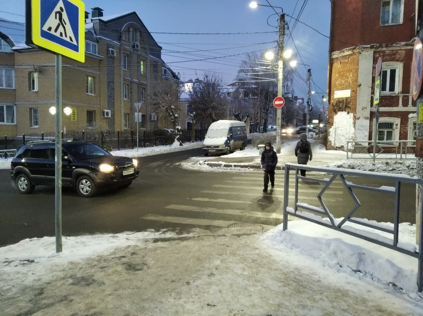 Где заканчивается полоса и начинается штраф: как правильно уступать дорогу пешеходу и сберечь семейный бюджет