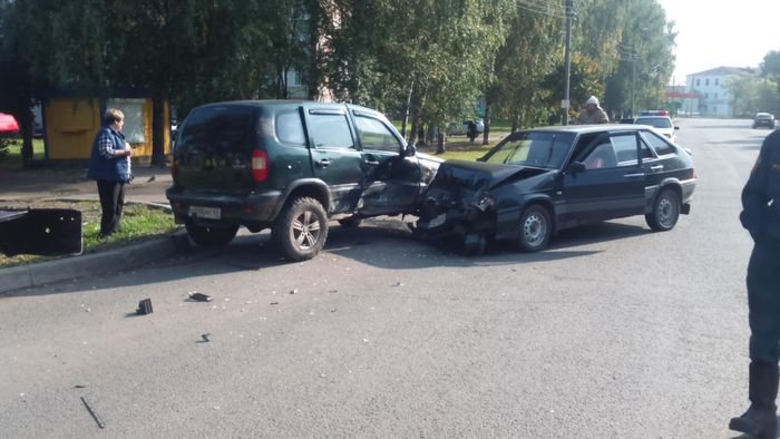 В Котельниче Chevrolet Niva “встретилась” с ВАЗ 2114