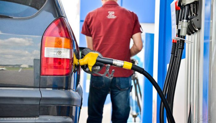 Как правительство хочет снижать цены на бензин? Подробный план