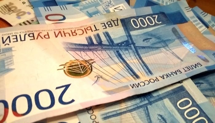 Злоумышленник-шутник «развел» таксиста на 30 000 рублей