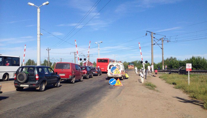 Ремонт перезда в Нововятске вызвал большие пробки