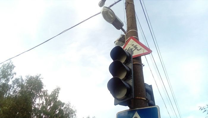 В России перед «пешеходниками» установят светофоры с лазерными проекциями