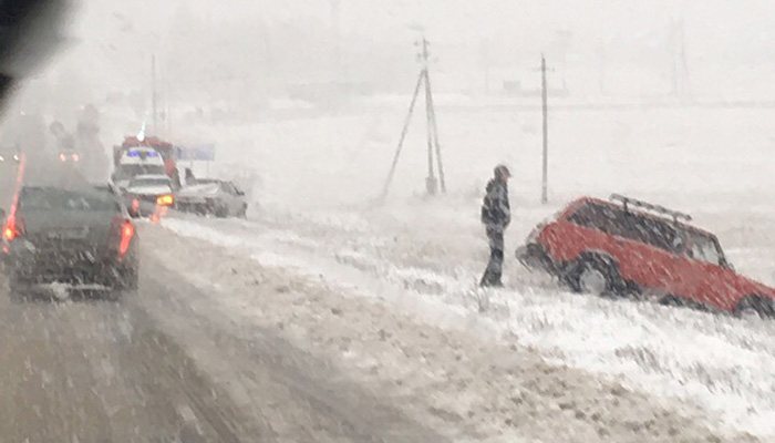 Появились первые жертвы первого снега в Кировской области