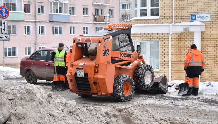 В Кирове запустят систему «умная уборка»: дороги будут чистить быстрее?