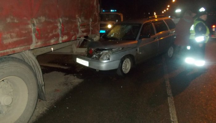 В Яранске водитель расколотил машину и убежал