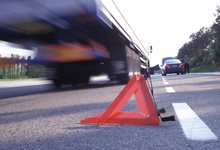 В Вятских Полянах опрокинулся «ЗАЗ», а в Омутнинске «семерка» врезалась в фонарь