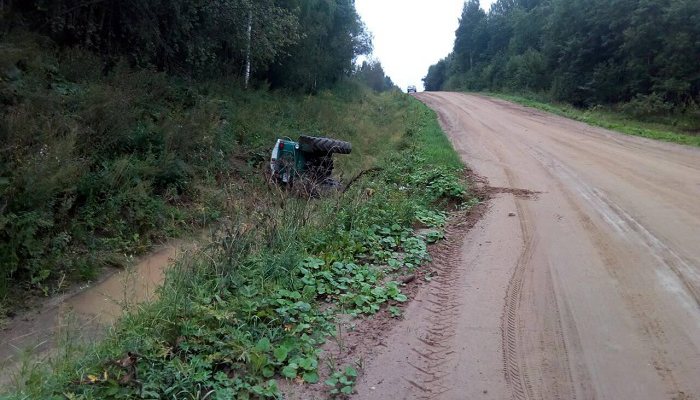 В Подосиновском районе погиб тракторист