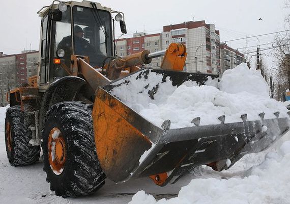 Власти про снег в Кирове: «Критиковать легко, мы сделали, что смогли»