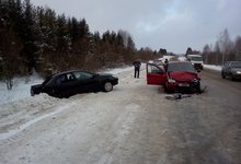 На трассе Киров-Советск столкнулись «Лада» и «Мицубиси»