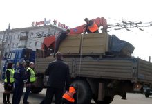 На Воровского и Октябрьском пробка из-за повреждения проводов